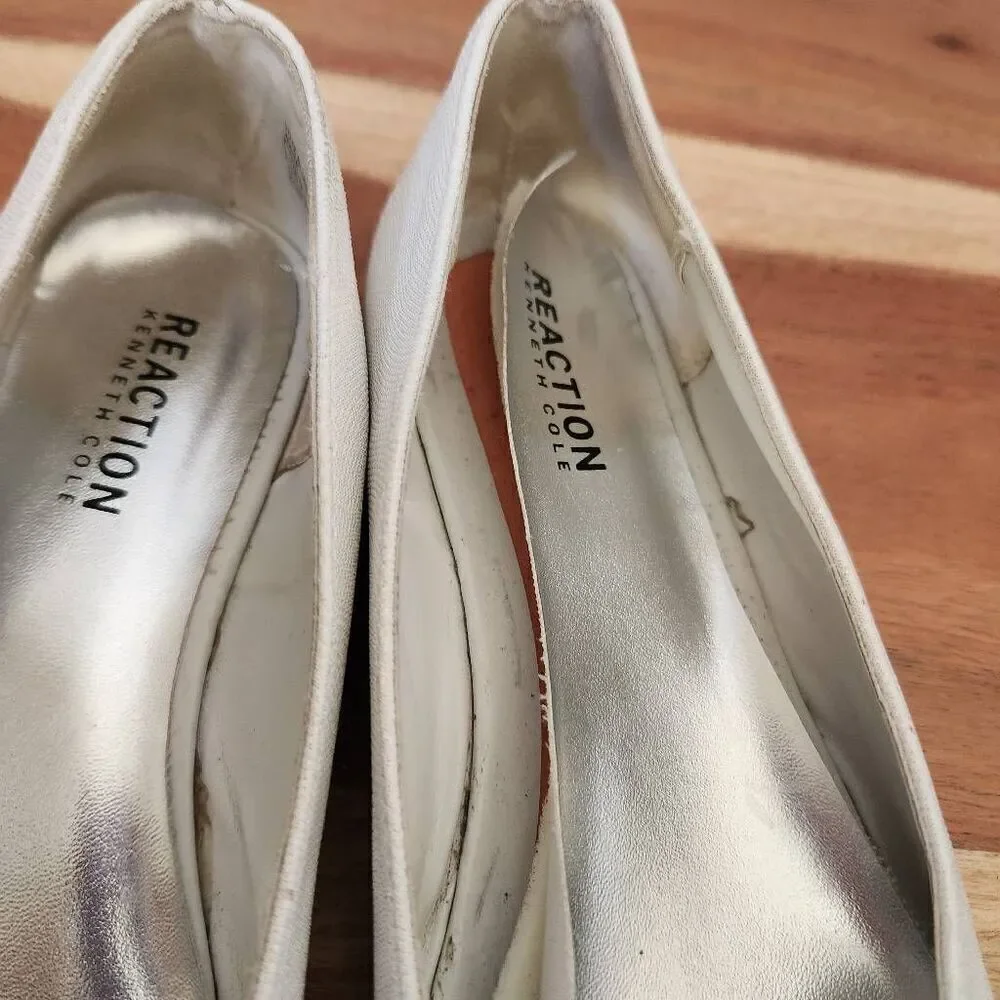 Kenneth Cole reaction young girls youth slip-on ballet flat size 3 Glam silver r